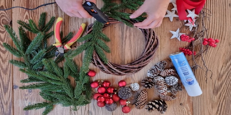 Wianki świąteczne - najnowsze trendy 2025